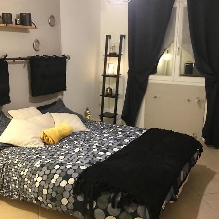 Mon Reve Apartment Les Martys Exterior foto