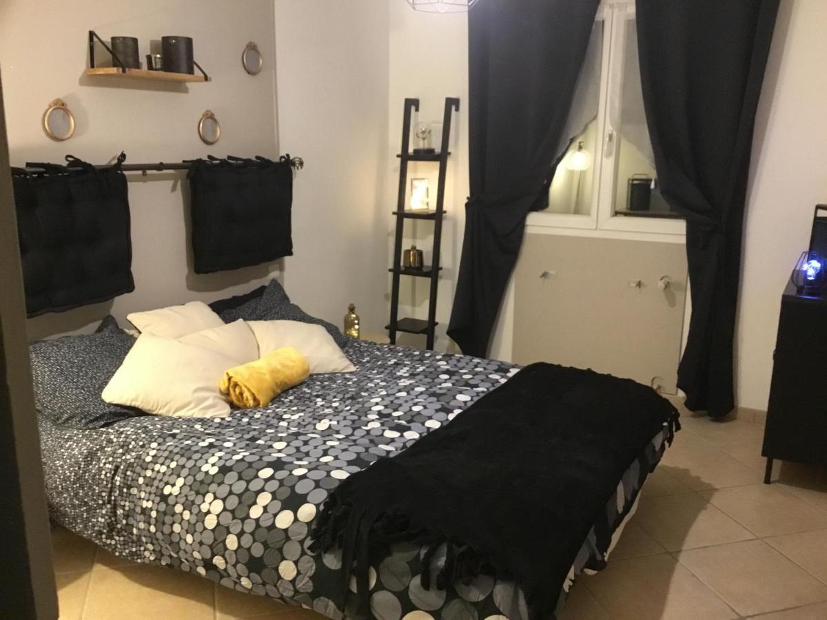 Mon Reve Apartment Les Martys Exterior foto